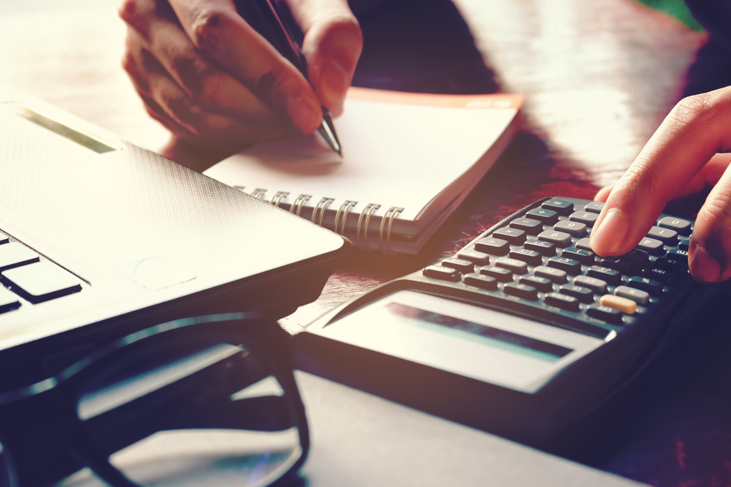 10 tips to help maximise ISA allowances this tax year