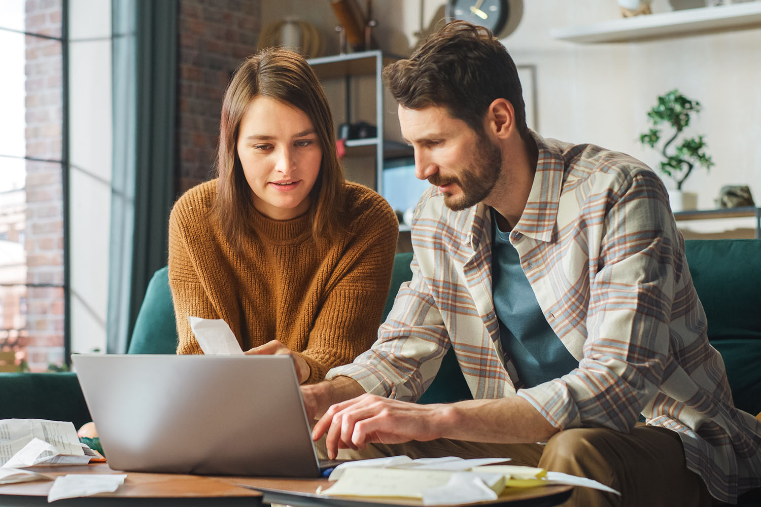 Is it better to pay off the mortgage or invest in your pension?