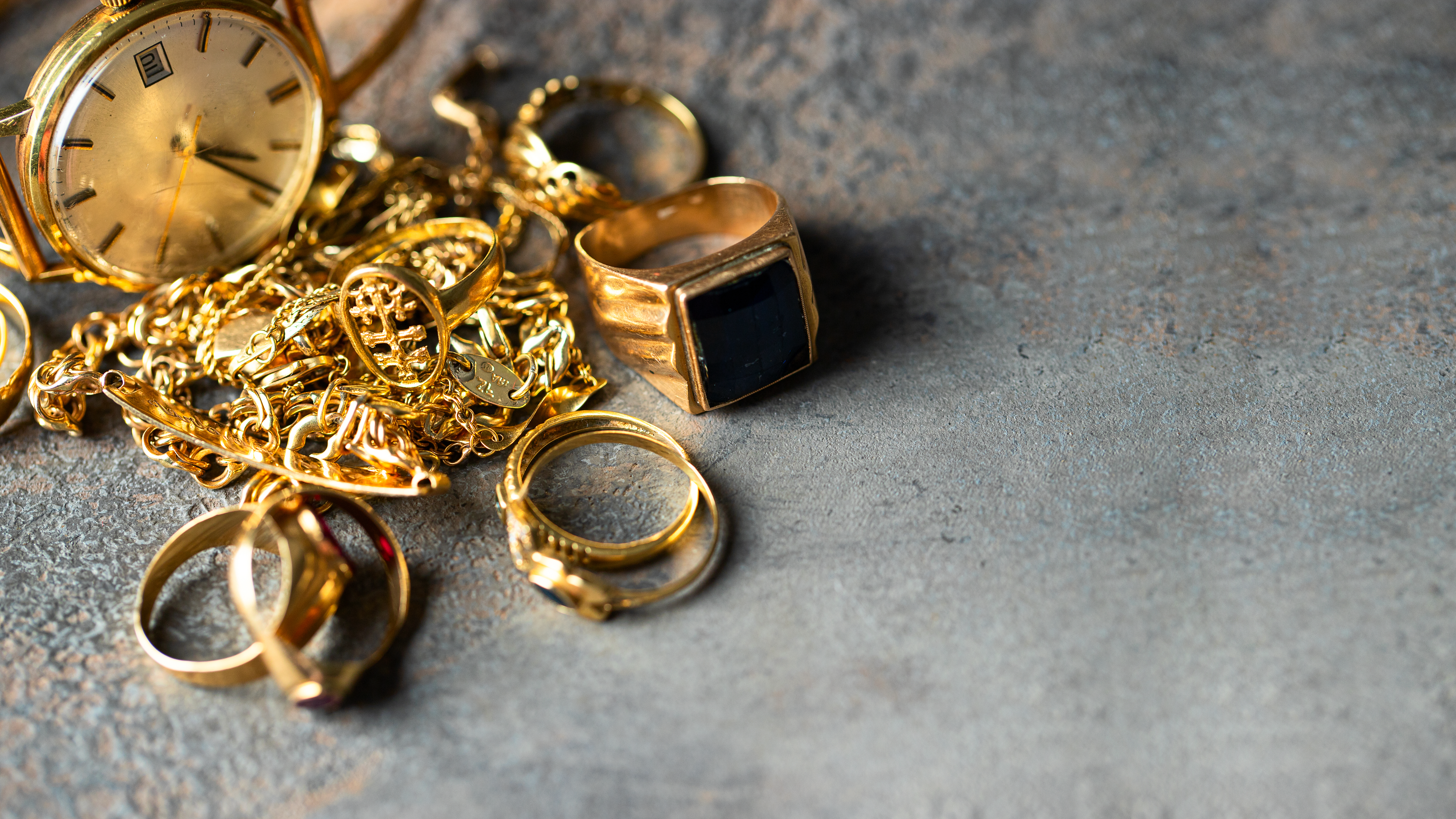 Investing in gold